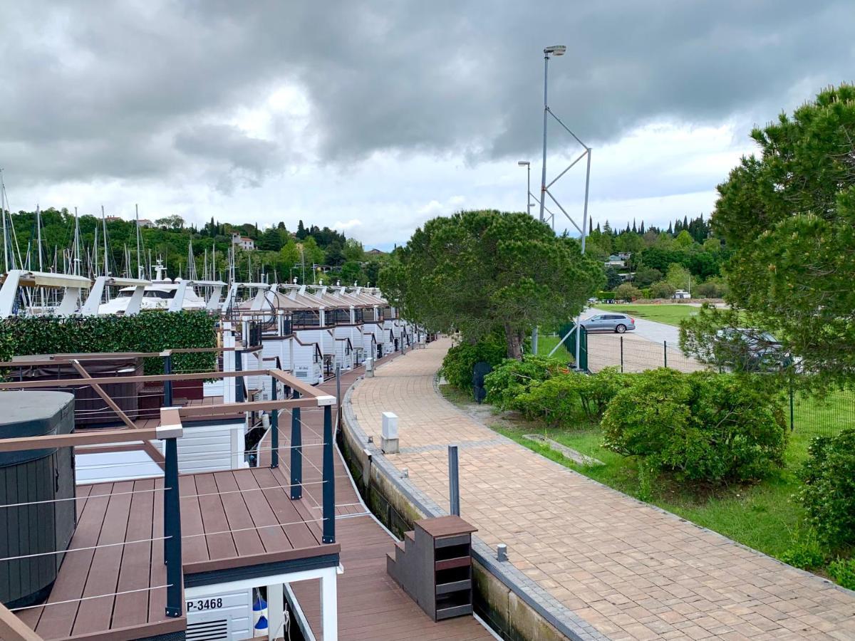 Bellavista Houseboat Apartment Portorose Luaran gambar